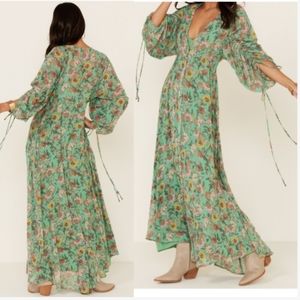 Floral Prairie Maxi Dress in Mint Green